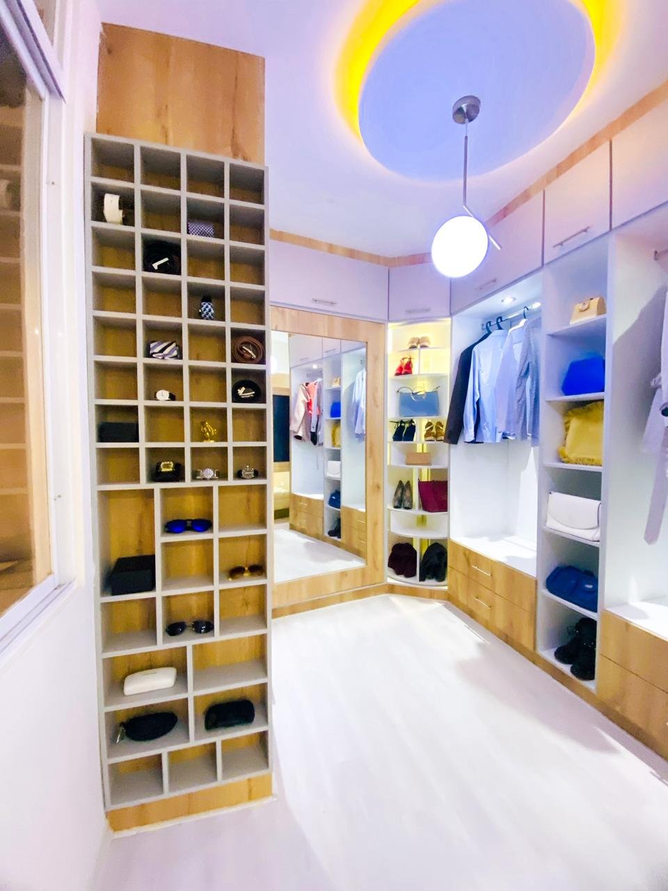 gallery grid image