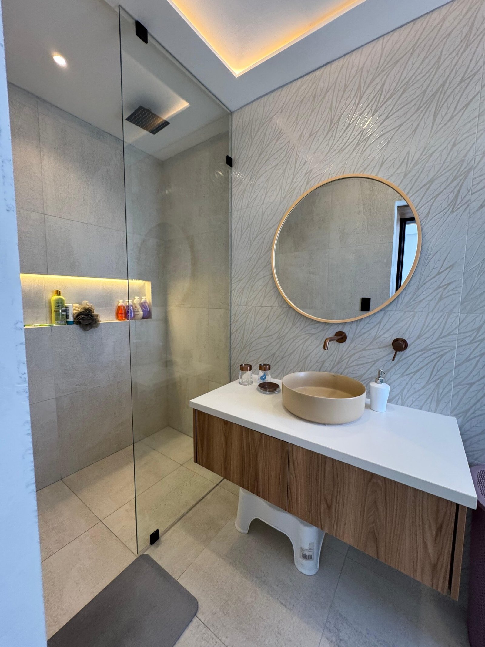gallery grid image