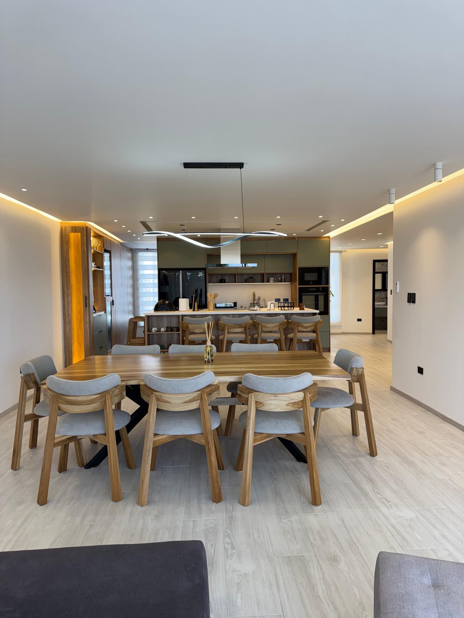 gallery grid image
